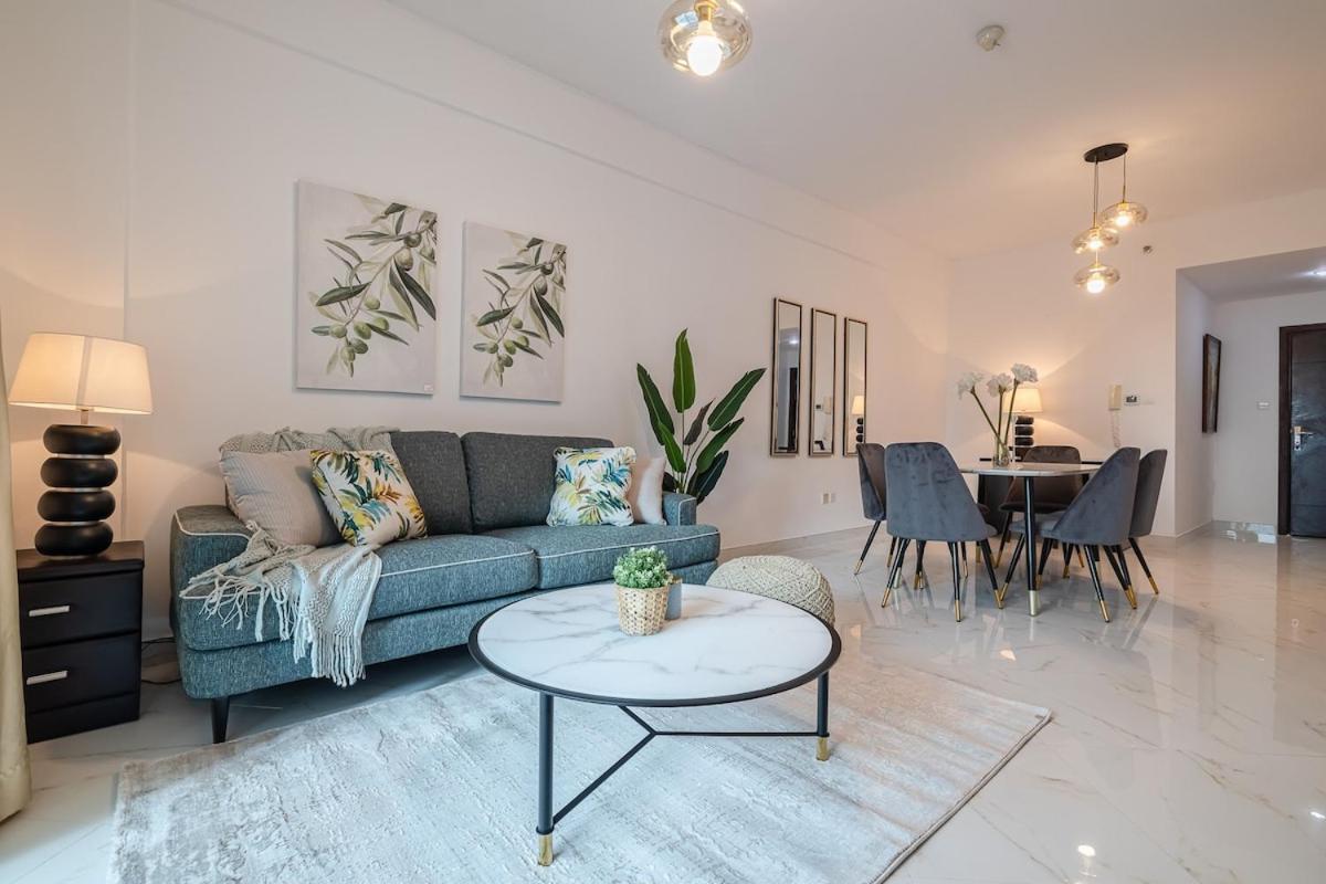2 Bedroom Apartment I Marina Diamond 4 I Close To Metro Dubai Esterno foto